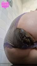 Erotic Close Up<br />Panty Poop Jilling